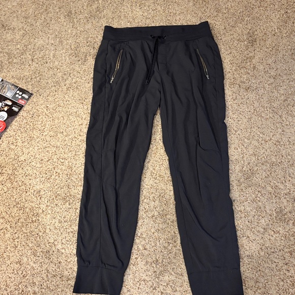 Athleta Black Stretch Zip-Pocket Jogger Pants size M - Picture 5 of 5